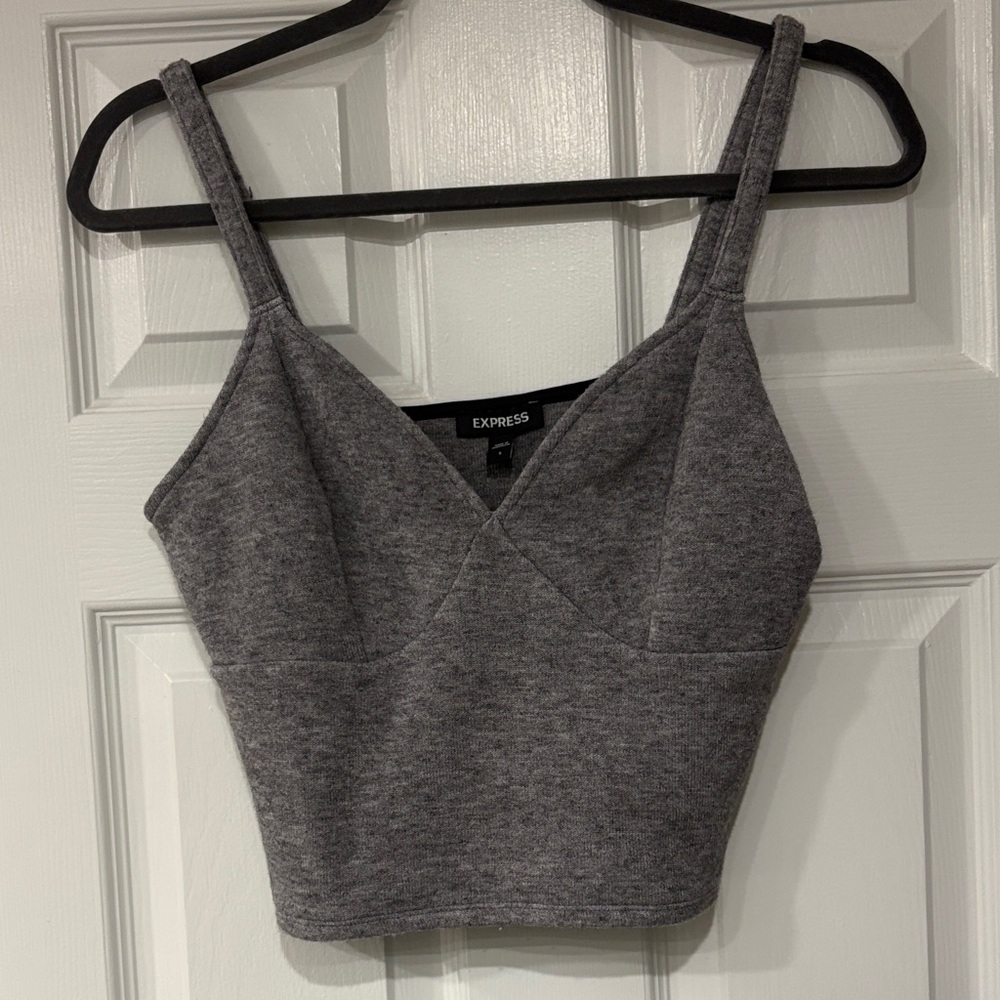 Express Gray V-Neck Cropped Camisole